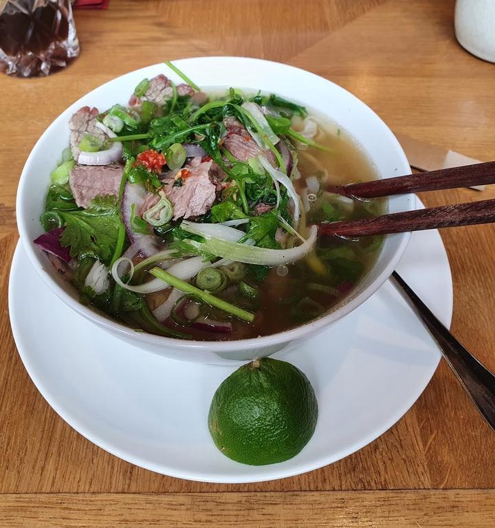 Viet Royal